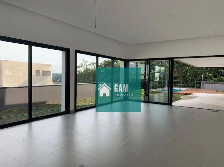 Casa de Condomínio com 3 quartos à venda, 693m2 em Chácara dos Lagos, Carapicuiba - SP - imagem 6 Foto 6 de Casa de Condomínio com 3 quartos à venda, 693m2 em Chácara dos Lagos, Carapicuiba - SP