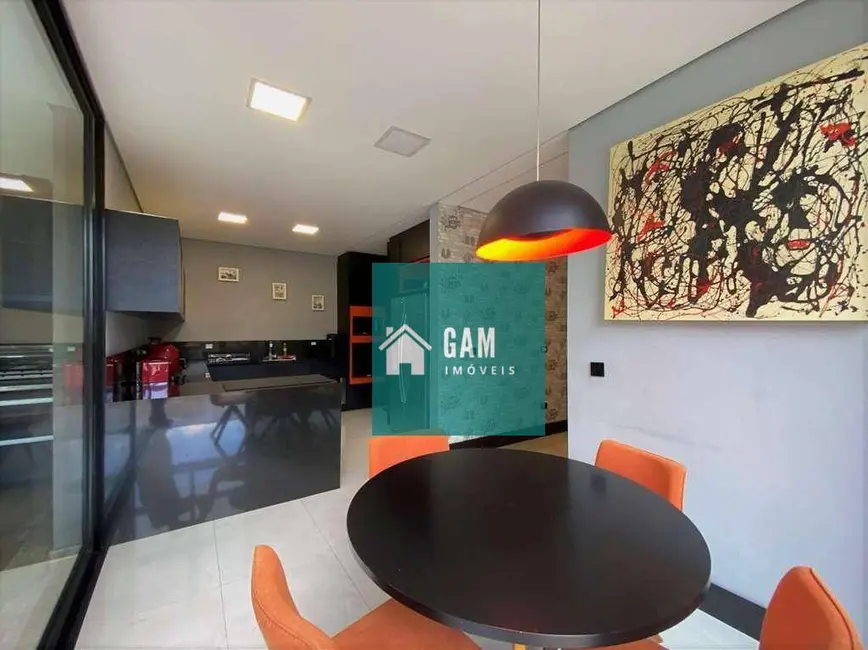 Foto 5 de Sobrado com 4 quartos à venda, 584m2 em Chácara dos Lagos, Carapicuiba - SP