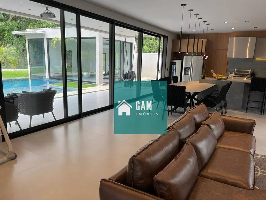 Casa de Condomínio com 4 quartos à venda, 1000m2 em São Paulo II, Cotia - SP - imagem 5 Foto 5 de Casa de Condomínio com 4 quartos à venda, 1000m2 em São Paulo II, Cotia - SP