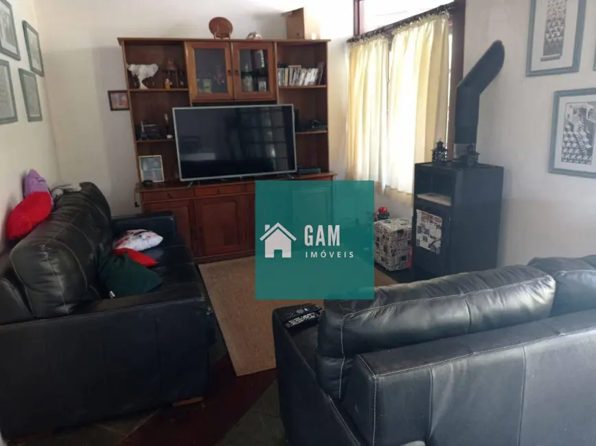 Casa de Condomínio com 4 quartos à venda, 1000m2 em Altos de São Fernando, Jandira - SP - imagem 4 Foto 4 de Casa de Condomínio com 4 quartos à venda, 1000m2 em Altos de São Fernando, Jandira - SP