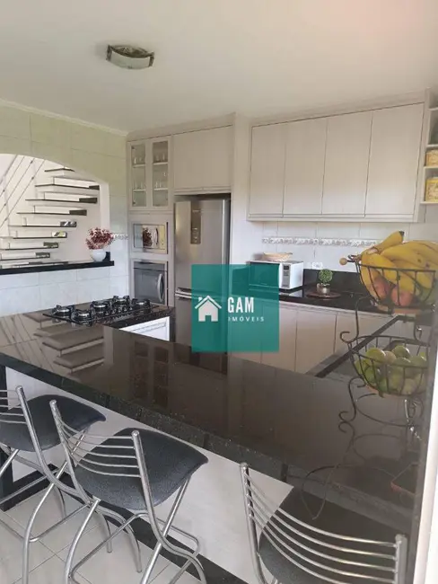 Foto 5 de Chácara com 4 quartos à venda, 1600m2 em Jardim San Ressore (Caucaia do Alto), Cotia - SP