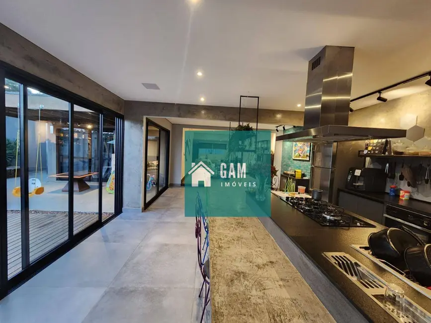 Foto 8 de Casa de Condomínio com 2 quartos à venda, 605m2 em Chácara Santa Lúcia dos Ypes, Carapicuiba - SP