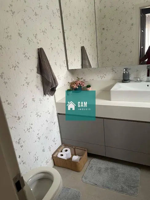 Sobrado com 3 quartos à venda, 270m2 em Granja Viana, Cotia - SP - imagem 9 Foto 9 de Sobrado com 3 quartos à venda, 270m2 em Granja Viana, Cotia - SP