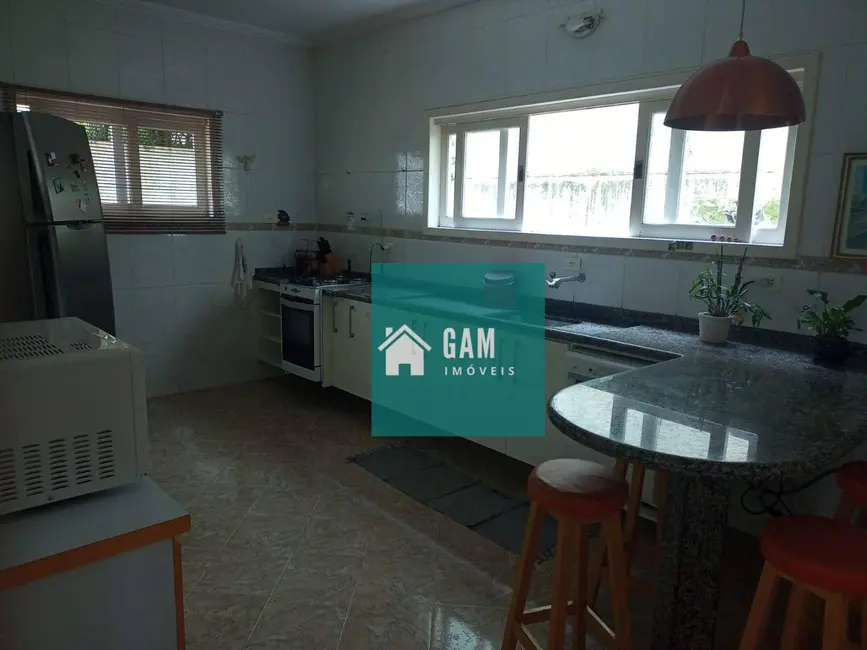 Foto 9 de Sobrado com 3 quartos à venda, 540m2 em Parque Dom Henrique, Cotia - SP