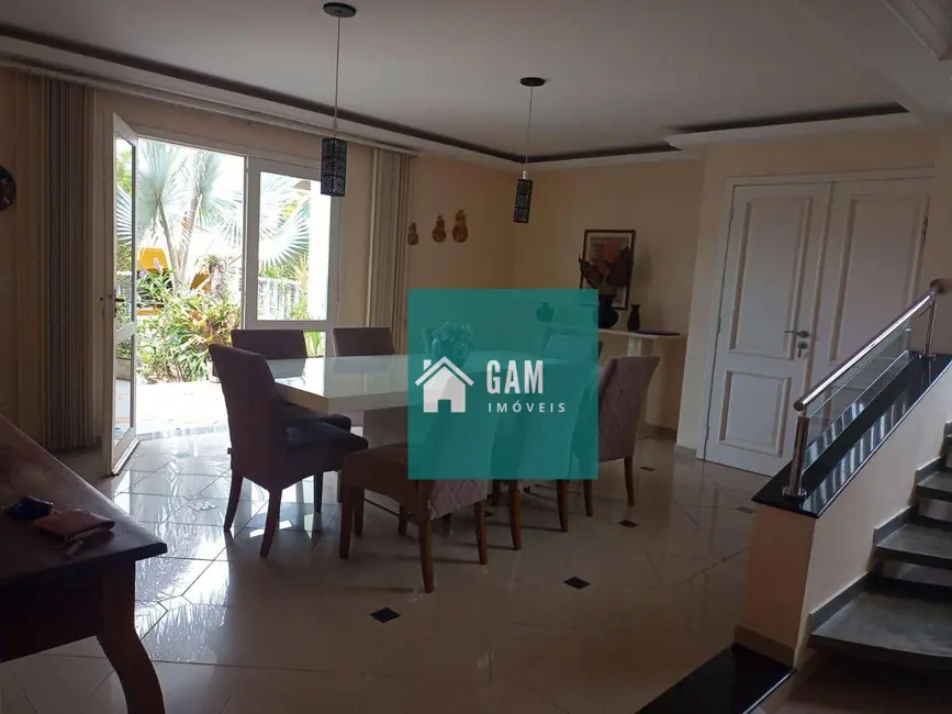 Foto 4 de Sobrado com 3 quartos à venda, 540m2 em Parque Dom Henrique, Cotia - SP