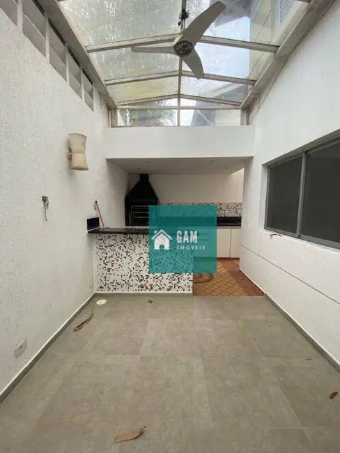 Foto 9 de Sobrado com 3 quartos para alugar, 125m2 em Granja Viana, Cotia - SP