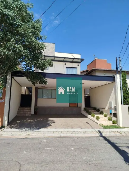 Foto 2 de Sobrado com 3 quartos à venda, 252m2 em Pitas, Cotia - SP