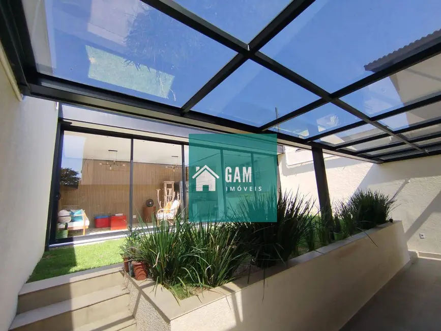 Foto 9 de Sobrado com 3 quartos à venda, 252m2 em Pitas, Cotia - SP