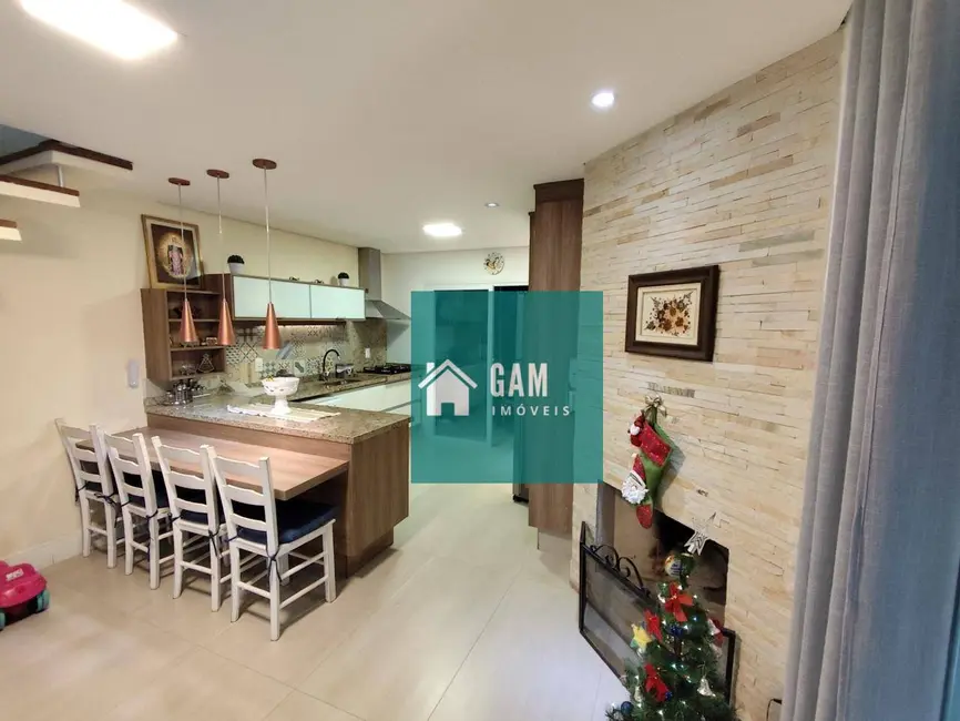 Foto 6 de Sobrado com 3 quartos à venda, 122m2 em Chácara Pavoeiro, Cotia - SP