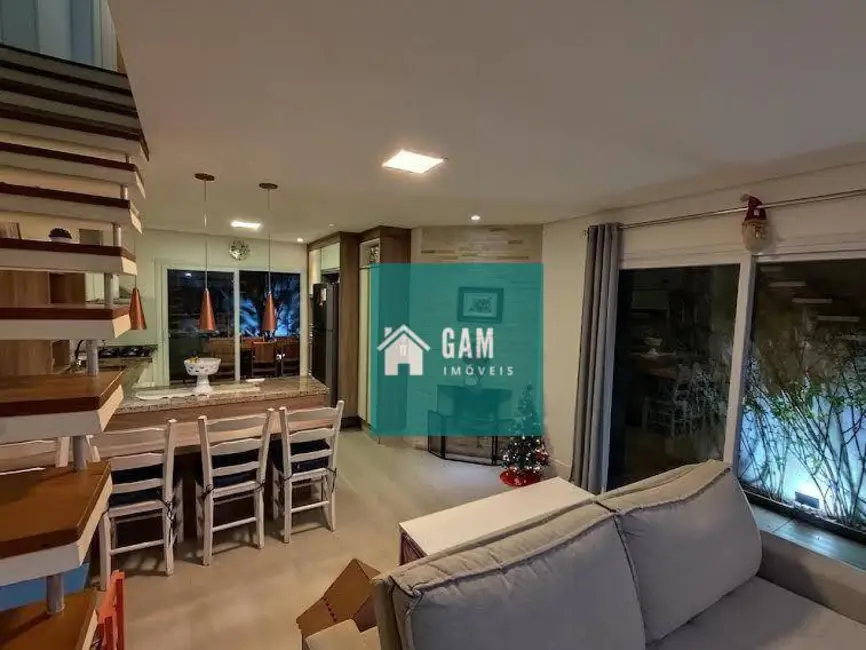 Foto 4 de Sobrado com 3 quartos à venda, 122m2 em Chácara Pavoeiro, Cotia - SP