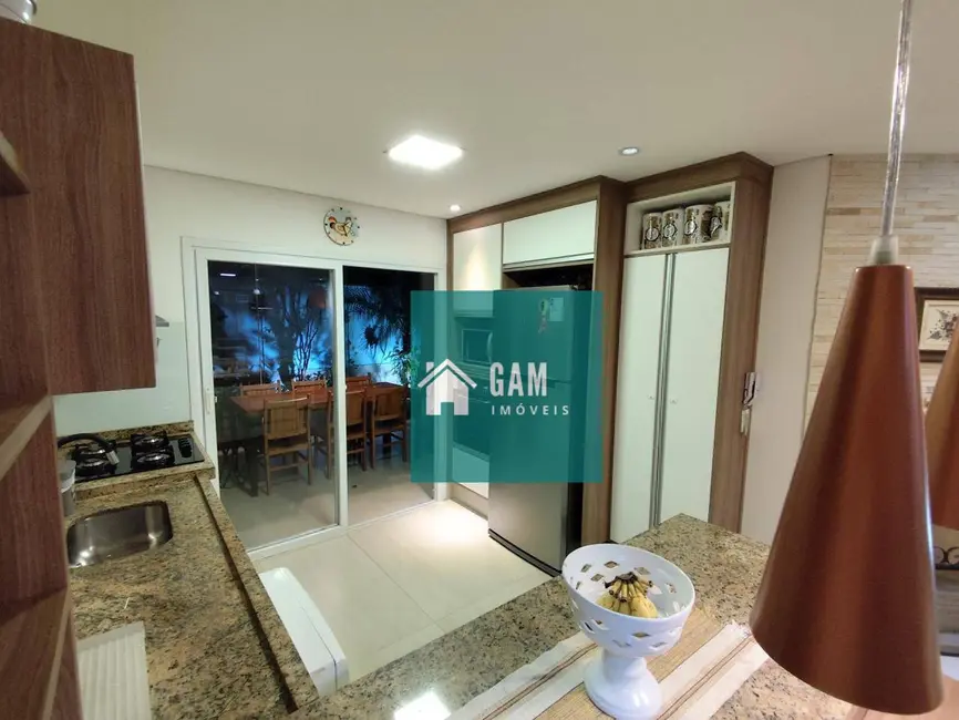 Foto 9 de Sobrado com 3 quartos à venda, 122m2 em Chácara Pavoeiro, Cotia - SP