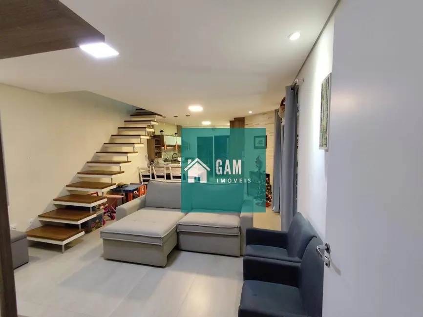 Foto 2 de Sobrado com 3 quartos à venda, 122m2 em Chácara Pavoeiro, Cotia - SP