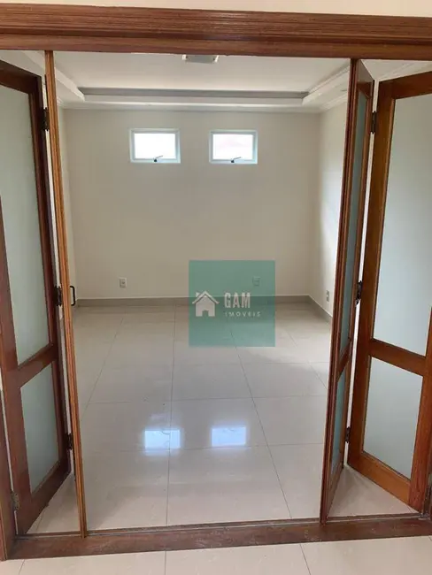 Foto 4 de Chácara com 4 quartos à venda, 800m2 em Jardim San Ressore (Caucaia do Alto), Cotia - SP