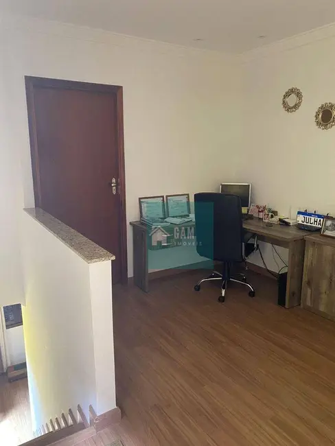 Foto 7 de Casa com 3 quartos à venda, 250m2 em Centro (Caucaia do Alto), Cotia - SP