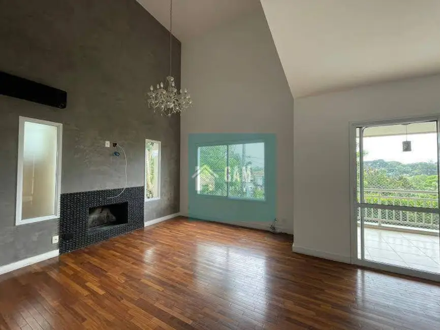 Foto 1 de Casa de Condomínio com 5 quartos à venda e para alugar, 350m2 em Bosque do Vianna, Cotia - SP
