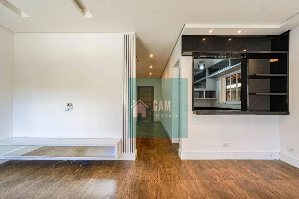 Foto 4 de Sobrado com 3 quartos à venda, 209m2 em Jardim Colibri, Cotia - SP