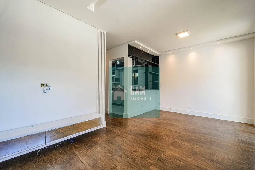 Foto 5 de Sobrado com 3 quartos à venda, 209m2 em Jardim Colibri, Cotia - SP