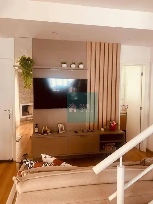 Foto 2 de Casa de Condomínio com 3 quartos à venda, 130m2 em Chácara Pavoeiro, Cotia - SP