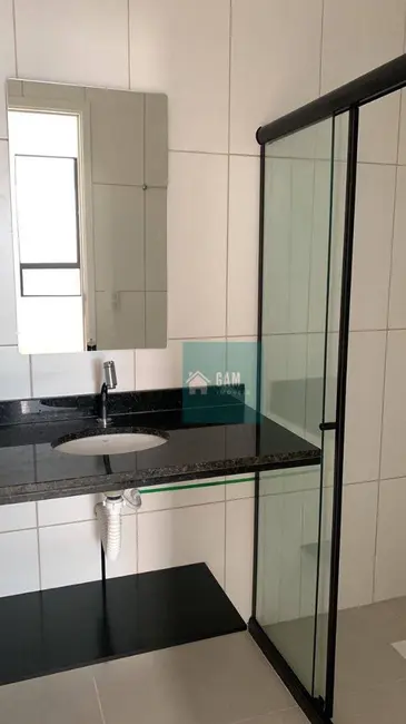 Foto 1 de Apartamento com 2 quartos à venda e para alugar, 65m2 em Ponta Verde, Maceio - AL