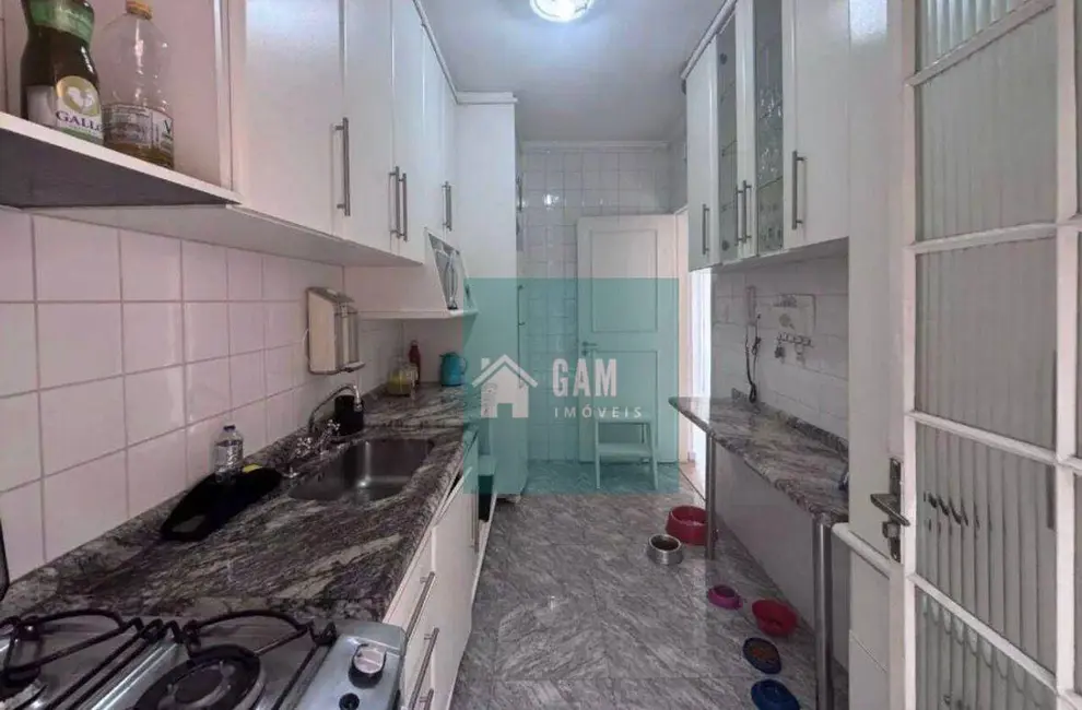 Sobrado com 2 quartos à venda, 120m2 em Cotia - SP - imagem 4 Foto 4 de Sobrado com 2 quartos à venda, 120m2 em Cotia - SP