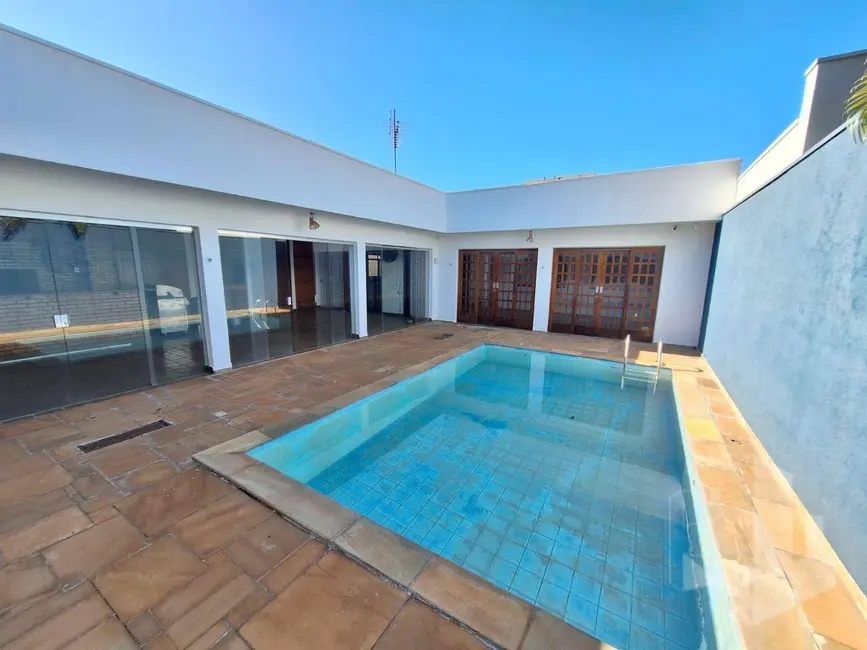 Foto 1 de Casa com 4 quartos à venda, 485m2 em Chácara Peccioli, Jau - SP