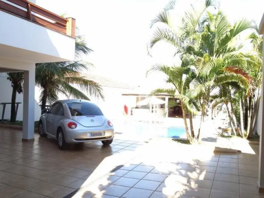 Foto 3 de Casa com 3 quartos à venda, 734m2 em Vila Assis, Jau - SP