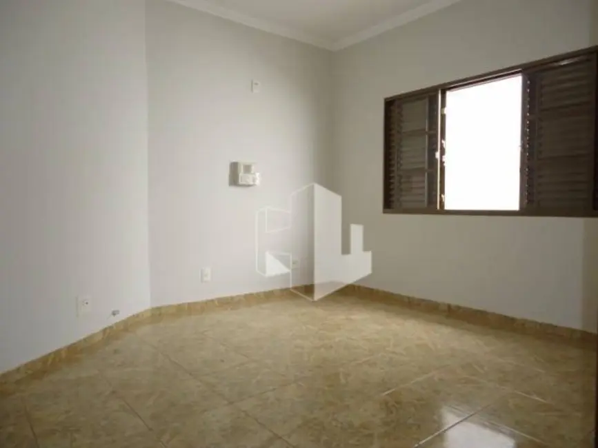 Foto 5 de Casa com 3 quartos à venda, 250m2 em Jau - SP