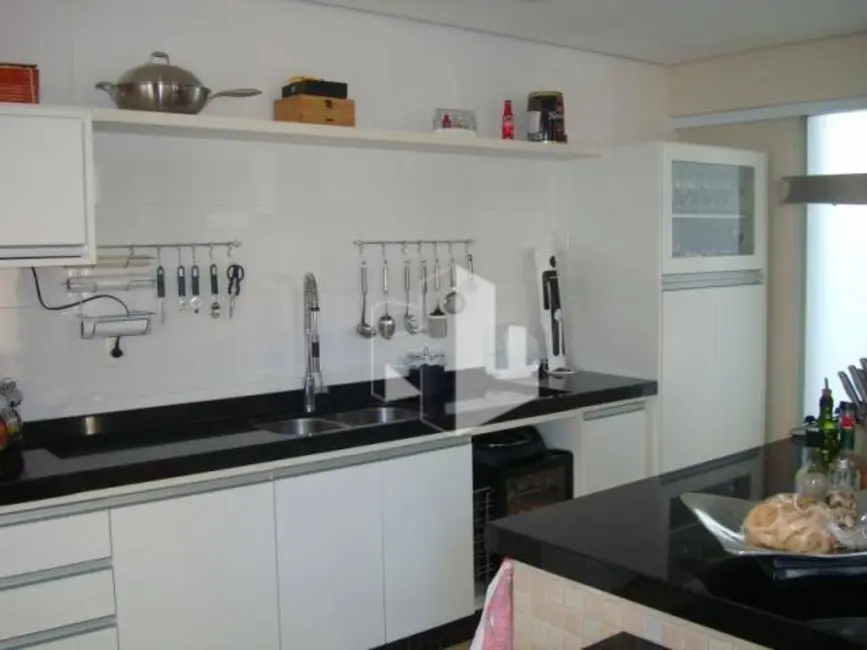 Casa com 2 quartos à venda, 330m2 em Jardim Maria Luiza II, Jau - SP - imagem 6 Foto 6 de Casa com 2 quartos à venda, 330m2 em Jardim Maria Luiza II, Jau - SP