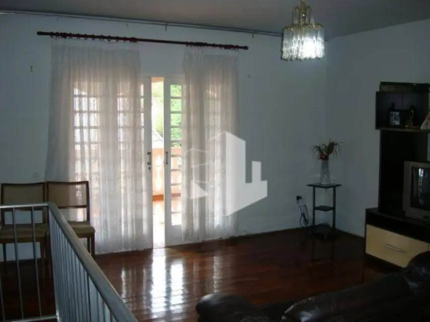 Foto 2 de Casa com 3 quartos à venda, 360m2 em Jardim Carolina, Jau - SP