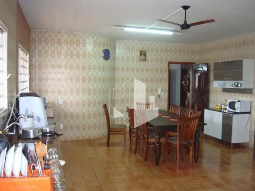 Foto 7 de Casa com 3 quartos à venda, 360m2 em Jardim Carolina, Jau - SP