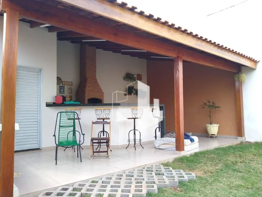 Foto 1 de Casa com 3 quartos à venda, 270m2 em Jardim Alvorada, Jau - SP
