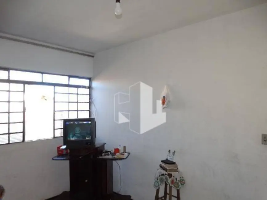 Foto 8 de Casa com 4 quartos à venda, 250m2 em Chácara Bela Vista, Jau - SP