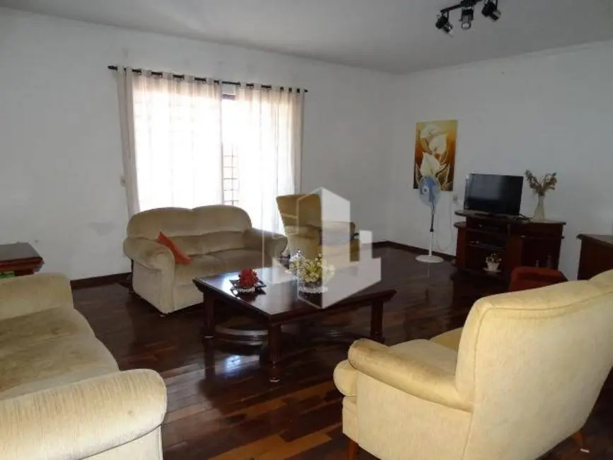 Foto 1 de Casa com 3 quartos à venda, 250m2 em Vila Vicente, Jau - SP