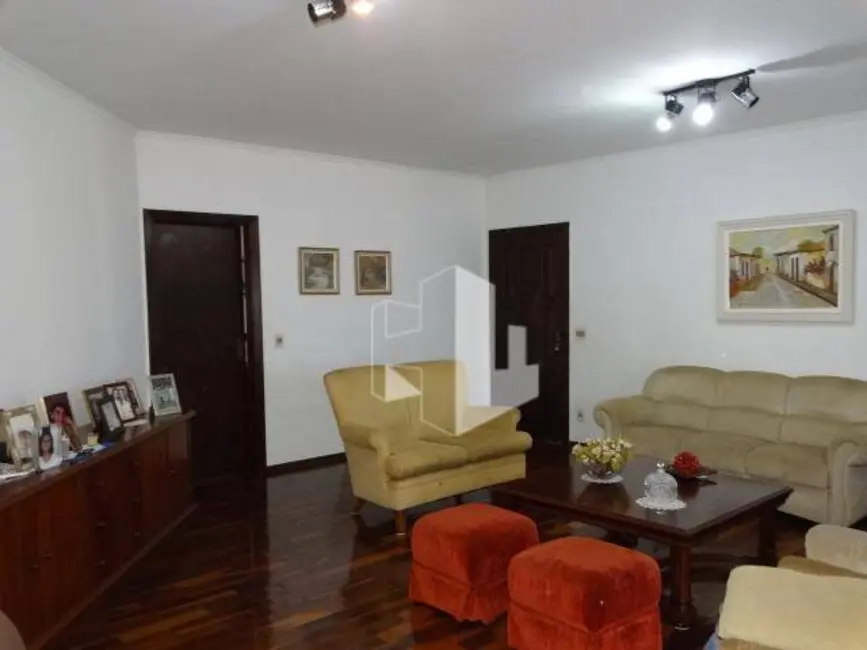 Foto 2 de Casa com 3 quartos à venda, 250m2 em Vila Vicente, Jau - SP