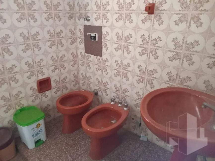 Foto 4 de Casa com 3 quartos à venda, 437m2 em Vila Carvalho, Jau - SP