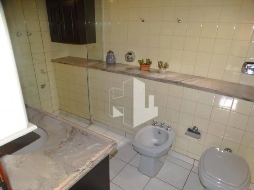 Foto 5 de Casa com 2 quartos à venda e para alugar, 360m2 em Centro, Jau - SP