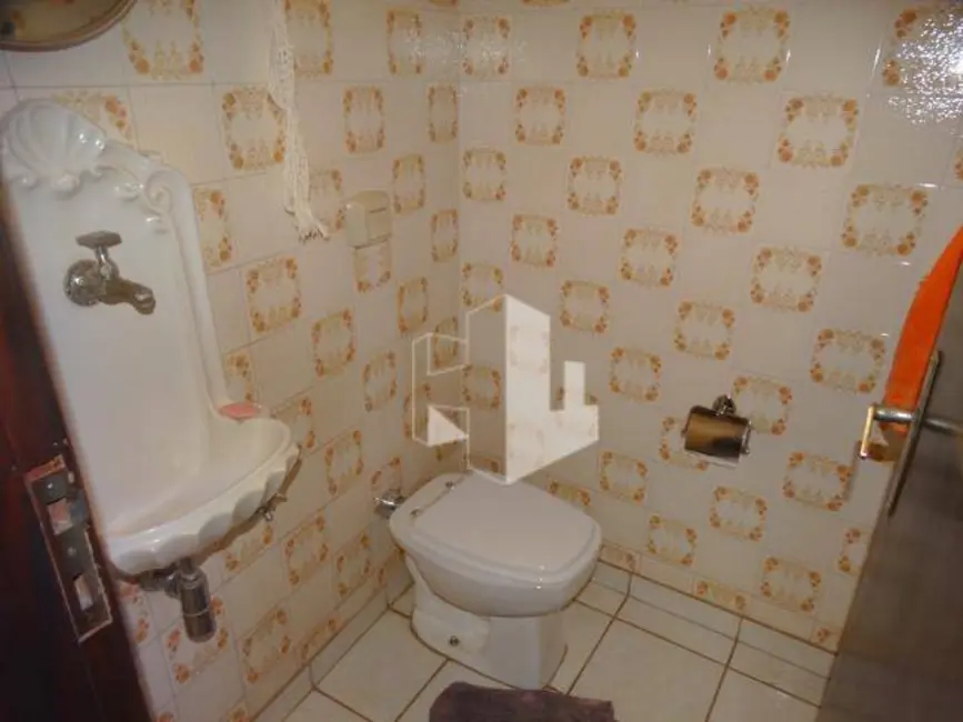 Foto 3 de Casa com 2 quartos à venda e para alugar, 360m2 em Centro, Jau - SP