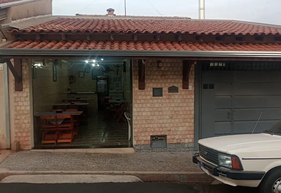 Foto 2 de Casa com 3 quartos à venda, 122m2 em Jardim São Crispim, Jau - SP