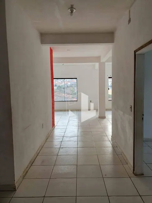 Foto 7 de Casa com 3 quartos à venda, 370m2 em Vila Brasil, Jau - SP