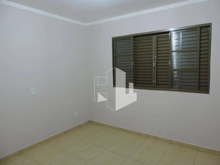 Foto 5 de Casa com 2 quartos à venda, 140m2 em Jardim Carolina, Jau - SP