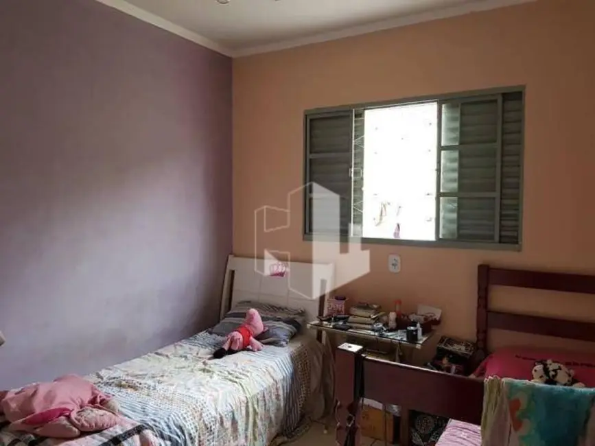 Foto 8 de Casa com 3 quartos à venda, 320m2 em Jardim Parati, Jau - SP
