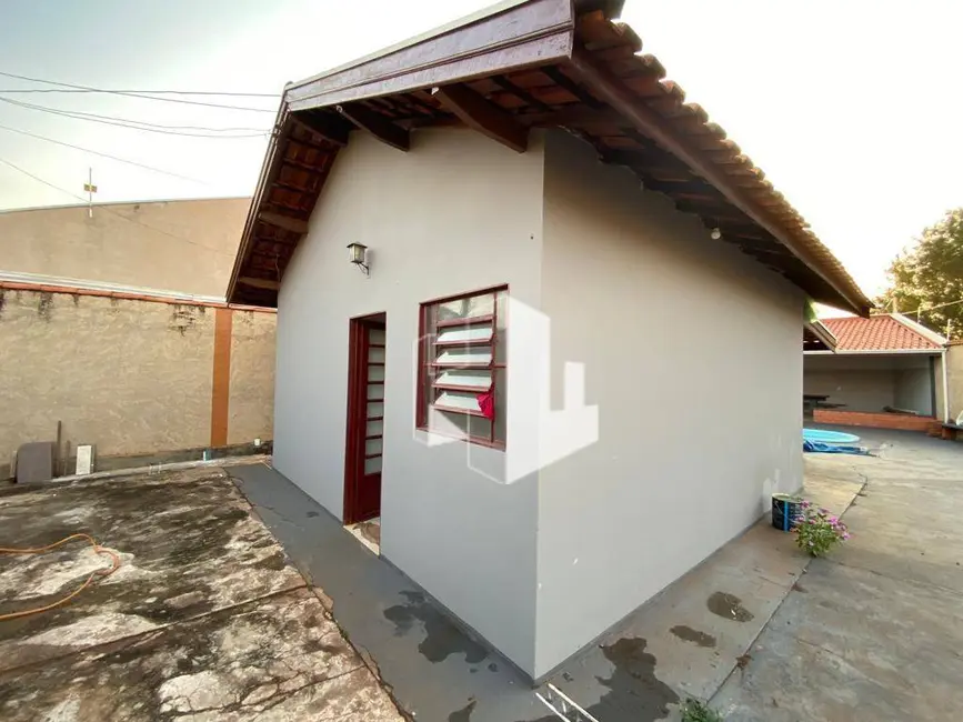 Foto 4 de Casa com 1 quarto à venda, 307m2 em Conjunto Residencial Bernardi, Jau - SP