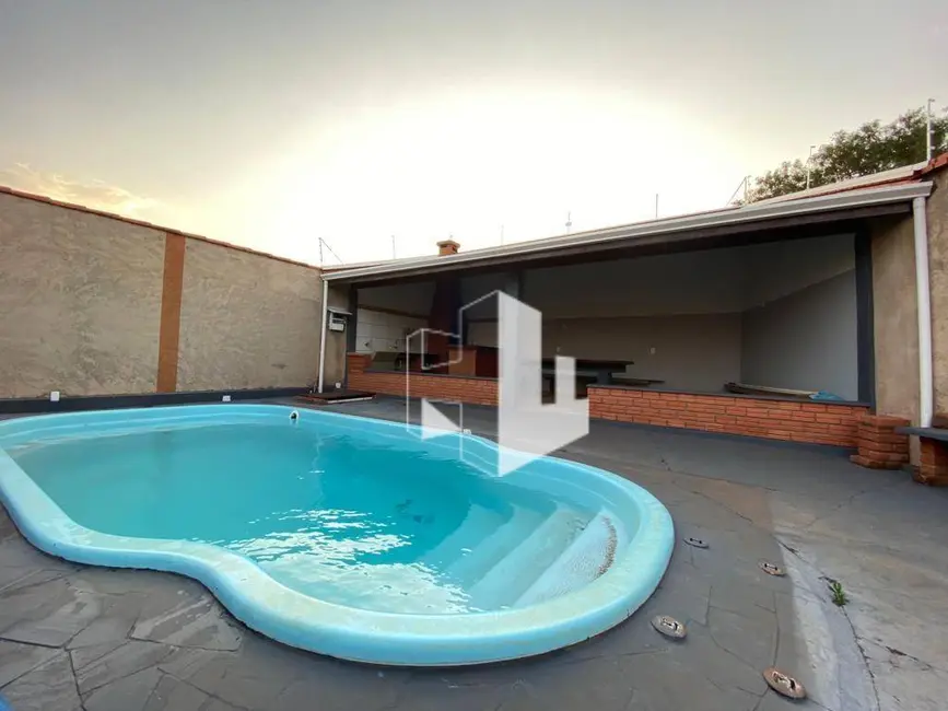 Foto 3 de Casa com 1 quarto à venda, 307m2 em Conjunto Residencial Bernardi, Jau - SP