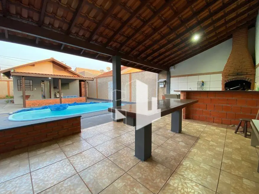 Foto 1 de Casa com 1 quarto à venda, 307m2 em Conjunto Residencial Bernardi, Jau - SP