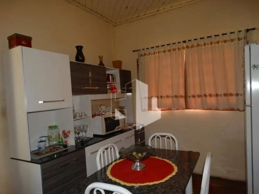 Foto 4 de Casa com 3 quartos à venda, 520m2 em Vila Sampaio Bueno, Jau - SP