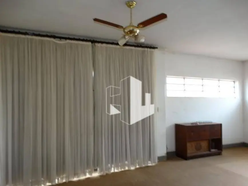 Foto 3 de Casa com 3 quartos à venda, 342m2 em Centro, Jau - SP