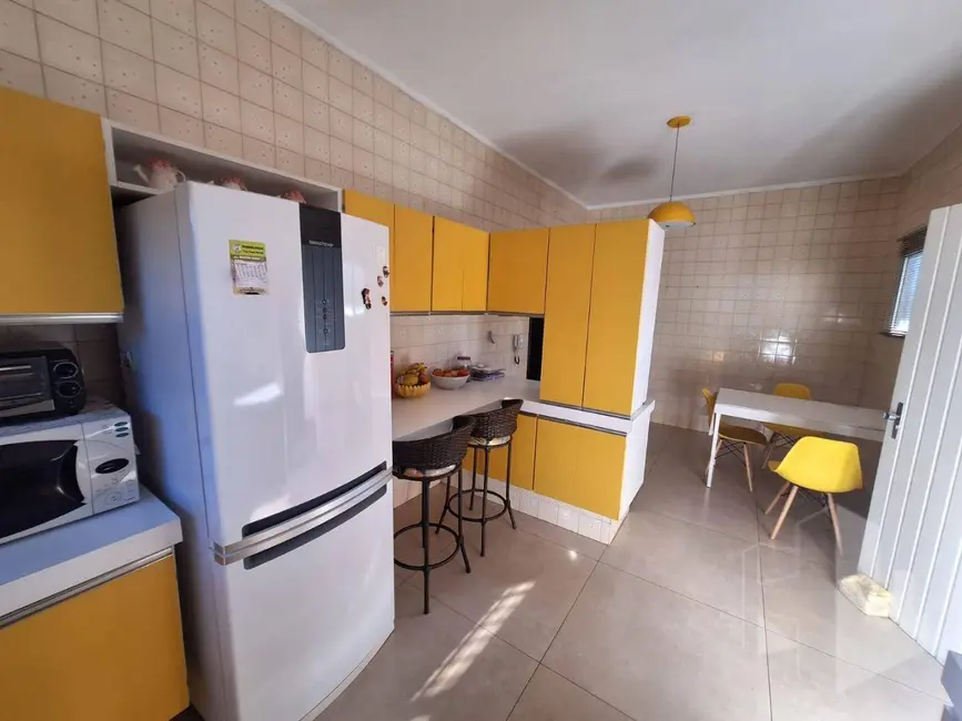 Foto 9 de Casa com 4 quartos à venda, 480m2 em Jardim Bernardi, Jau - SP