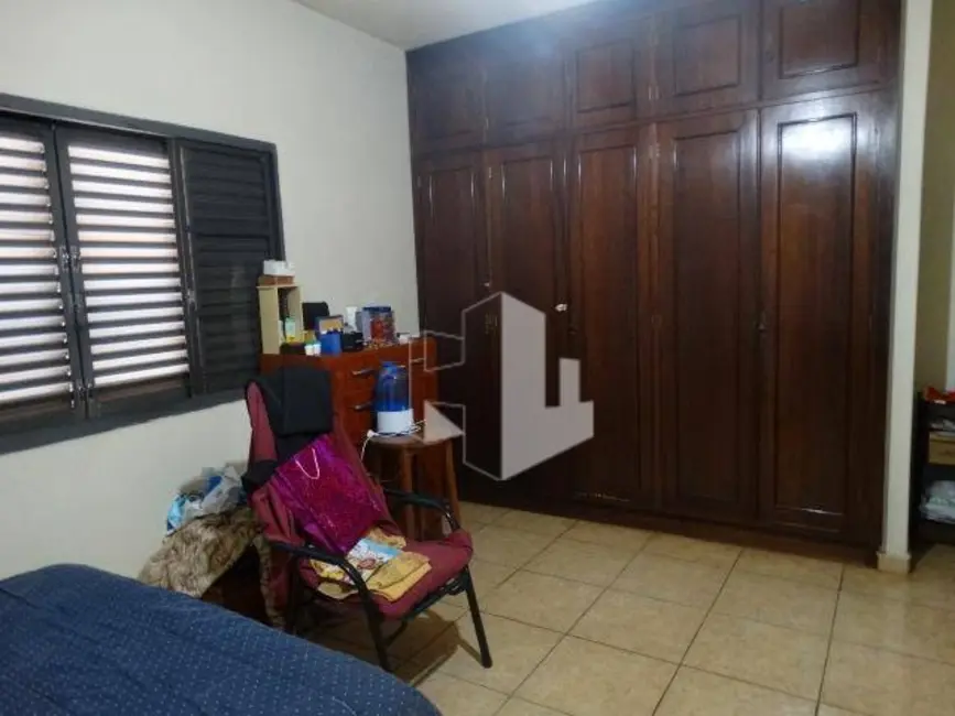 Foto 8 de Casa com 3 quartos à venda, 294m2 em Vila Hilst, Jau - SP