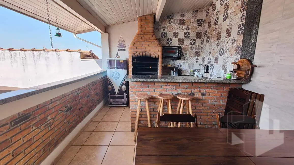 Foto 2 de Casa com 3 quartos à venda, 125m2 em Jardim Odete, Jau - SP