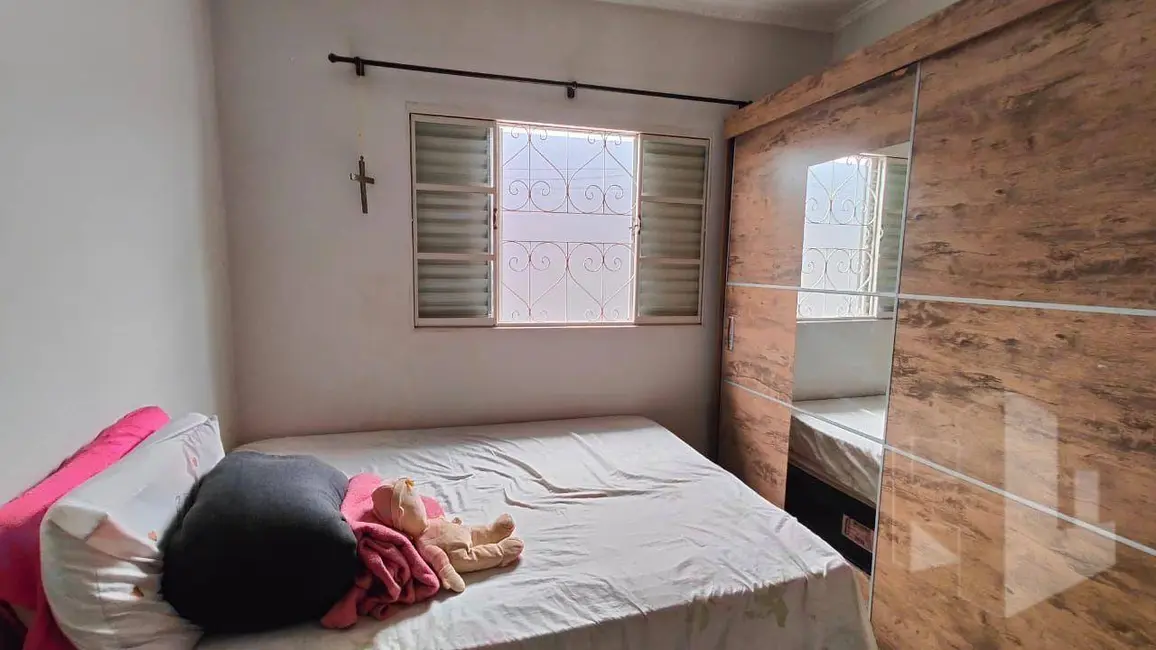 Foto 9 de Casa com 3 quartos à venda, 125m2 em Jardim Odete, Jau - SP